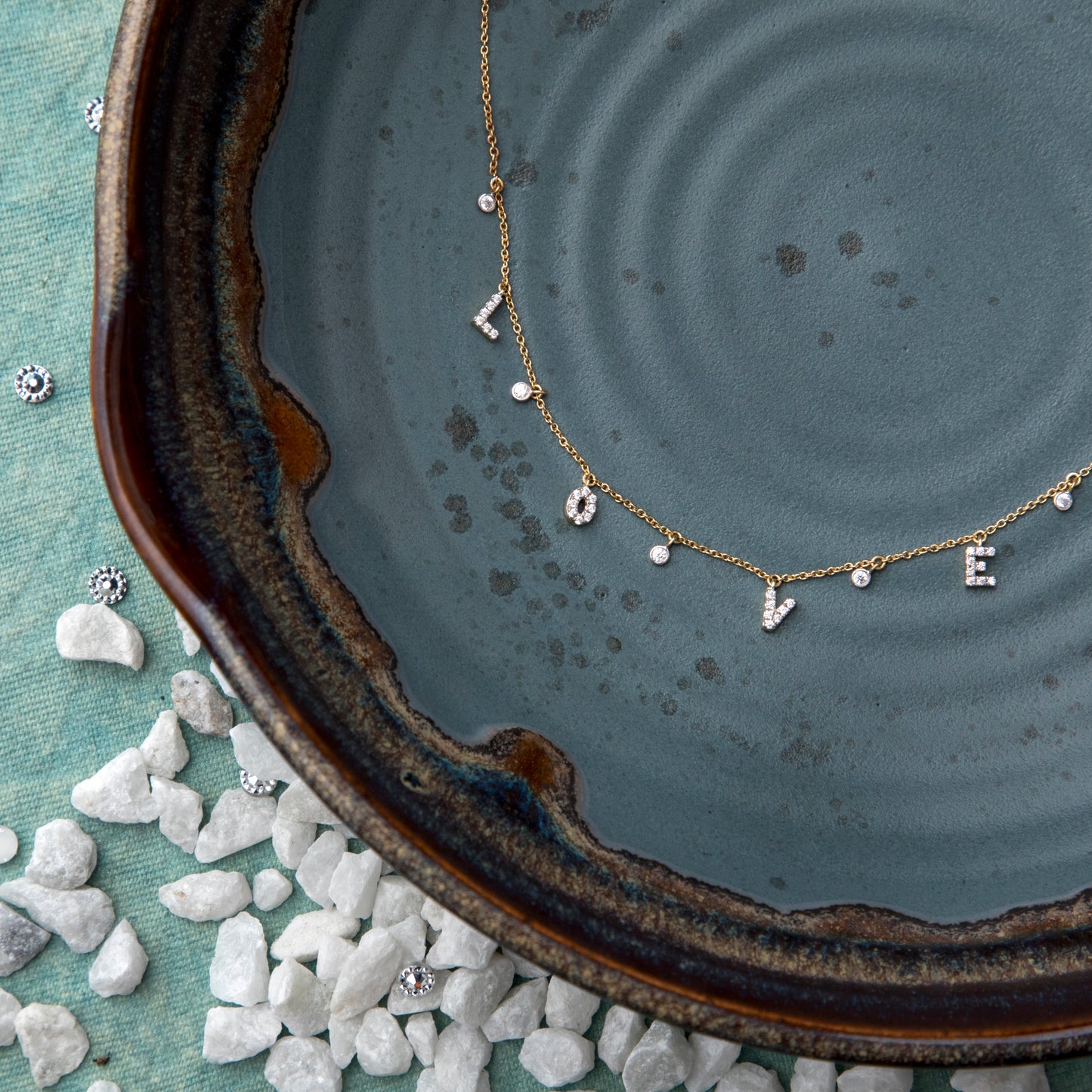 Love Station Necklace – A Sentiment Etched in Gold & Diamonds